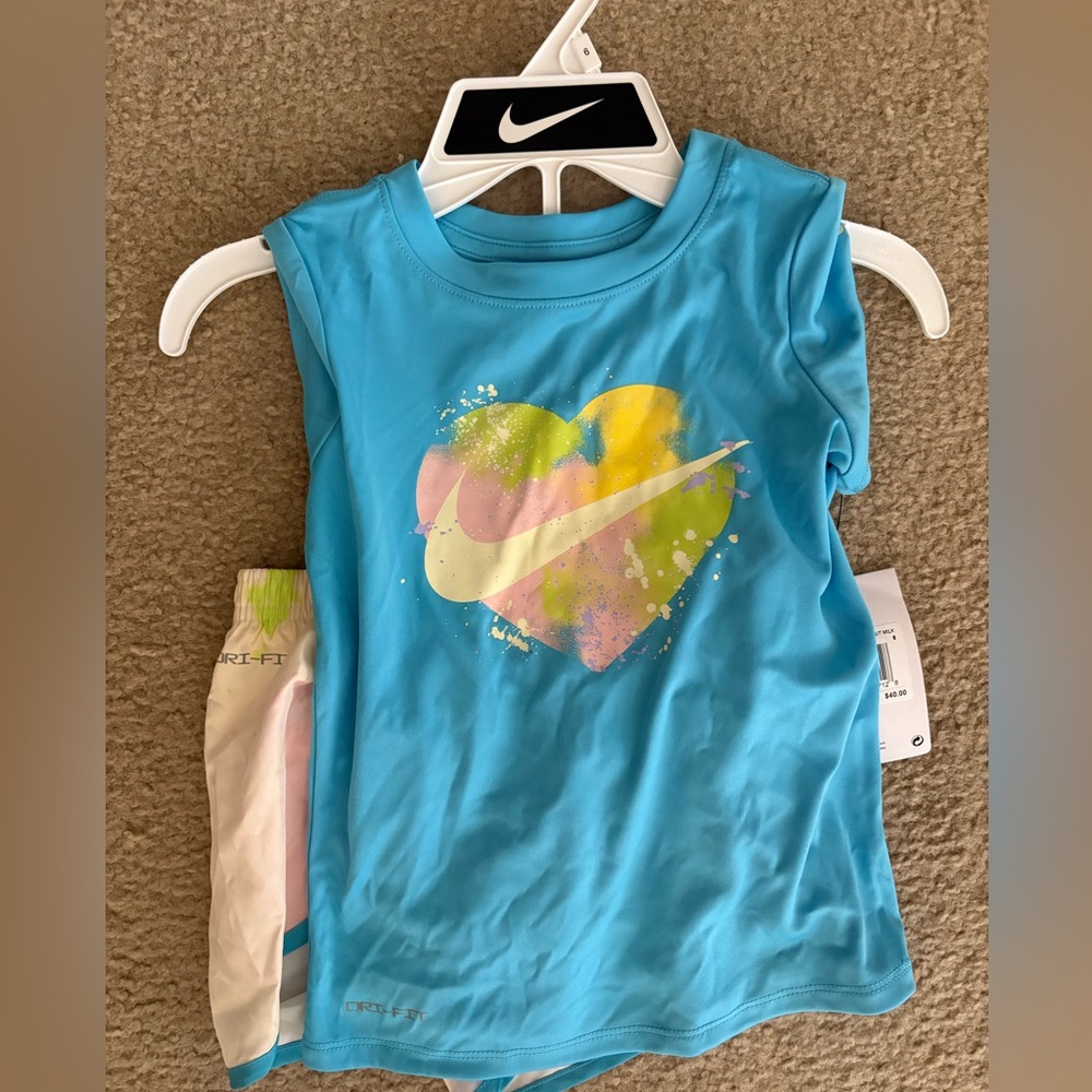 Nike Blue and Pink Graphic Tank Top and Shorts set kids size 6 NWT